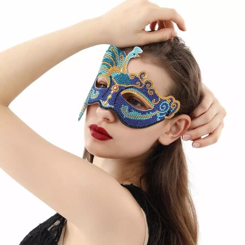 Диамантена карнавална ,парти маска